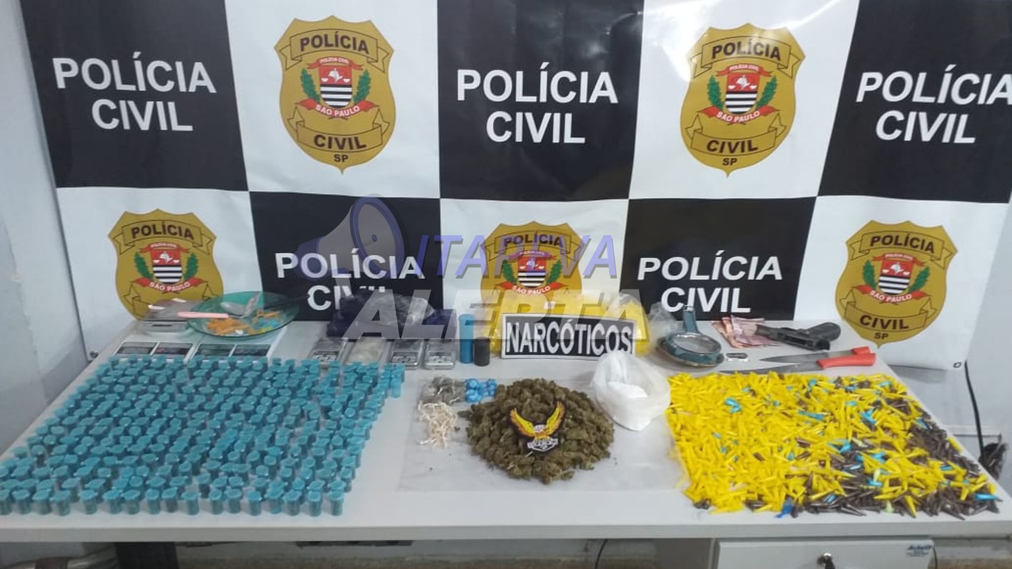 Polícia Civil encontra grande quantidade de drogas e materiais de tráfico em operação no Conjunto São João, em Buri