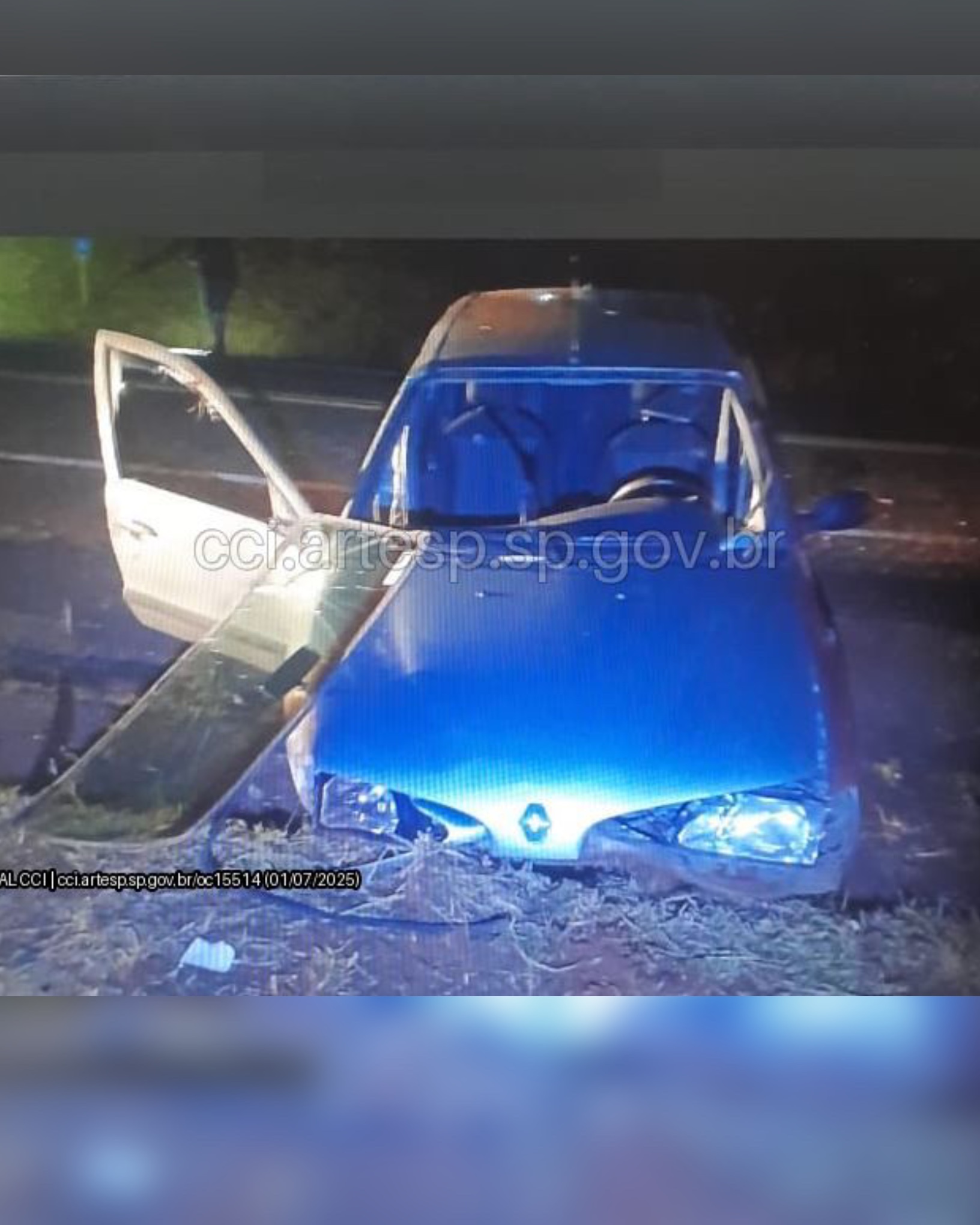 Pedestre se joga em rodovia e morre atropelado na SP-258; motorista capota o carro ao tentar desviar