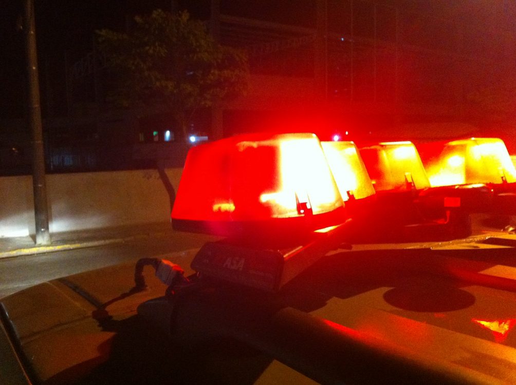 Casal fica ferido após queda de motocicleta na SP-258, em Itapeva