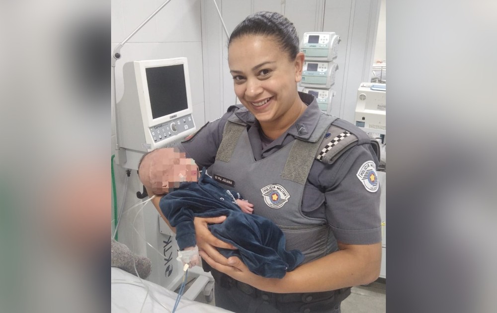 Bebê engasgado é salvo após mãe buscar ajuda na Polícia Militar de Avaré