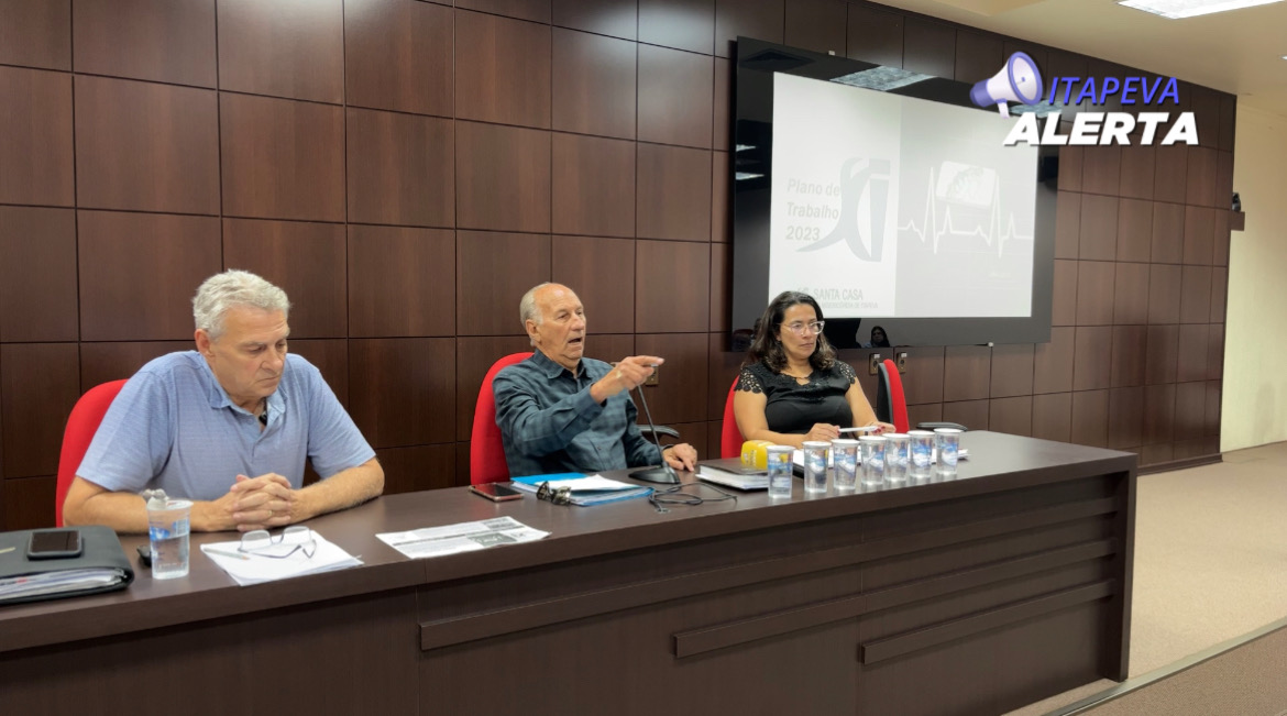 Coletiva de imprensa na Santa Casa de Itapeva, desafios e perspectivas para o Futuro do hospital